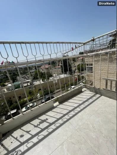 2 חדרים בהנורית 1 - תמונה 5