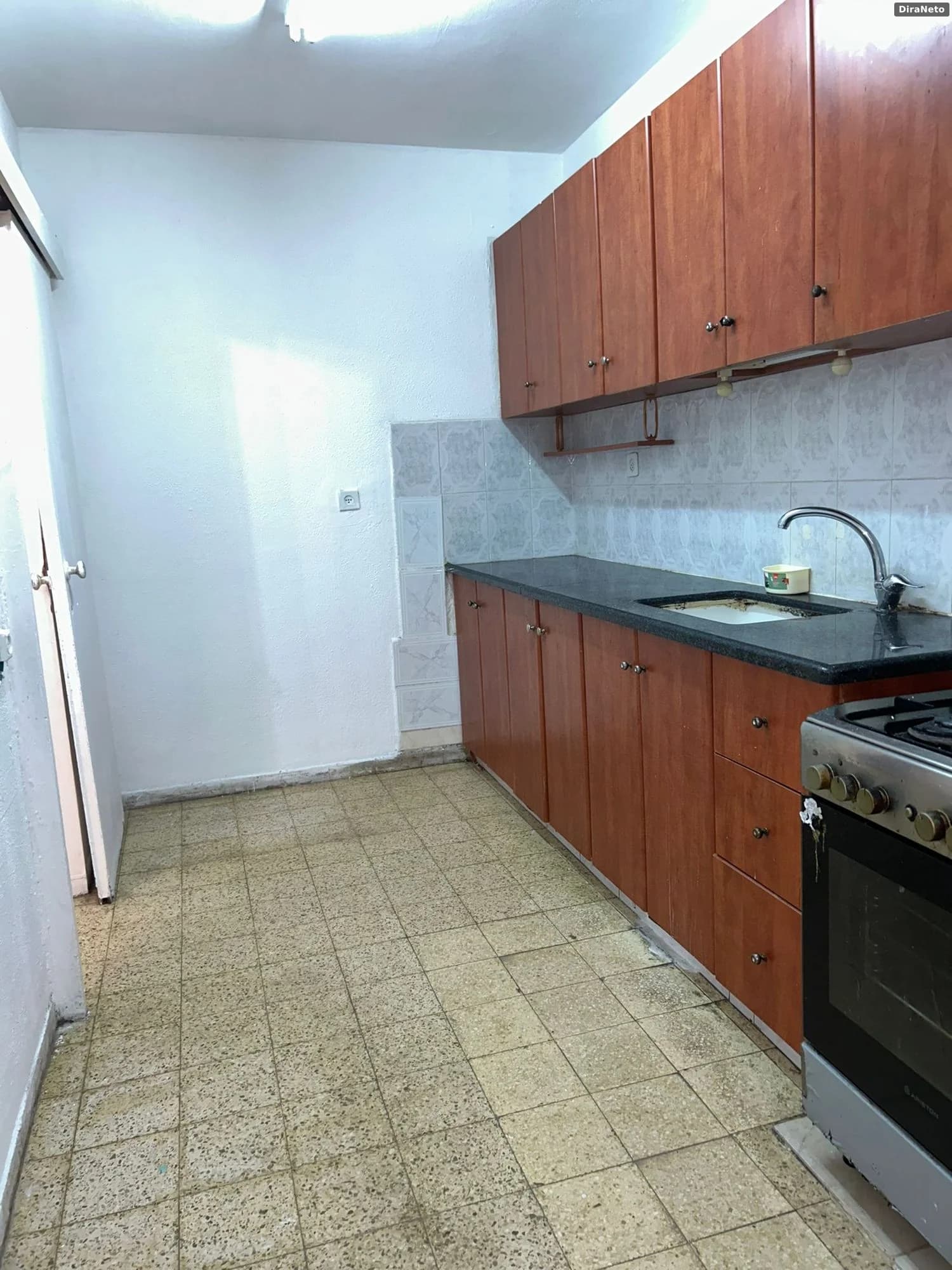 2 חדרים בשניאור זלמן 35 - תמונה 4